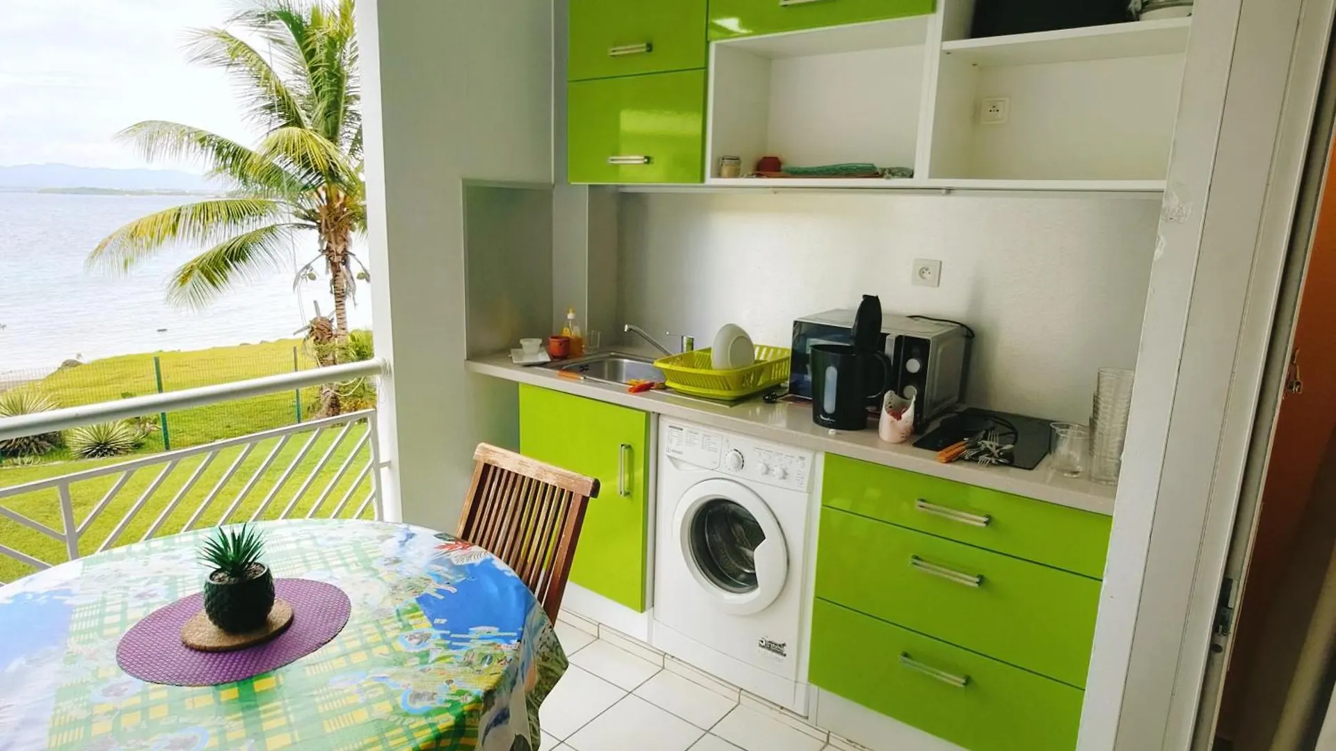 Studio Vue Mer, Pieds Dans L'Eau Le Gosier  Guadeloupe